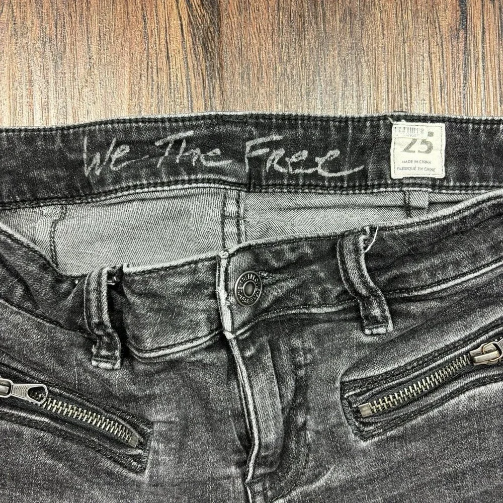 Free People We The Free Black Denim Jeans Zipper Accents Women's Size 25 - Picture 6 of 12